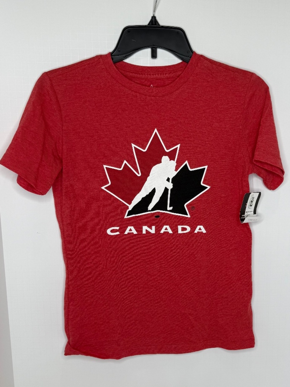 NWT Kids Old Navy Team Canada Hockey T-Shirt Size Large